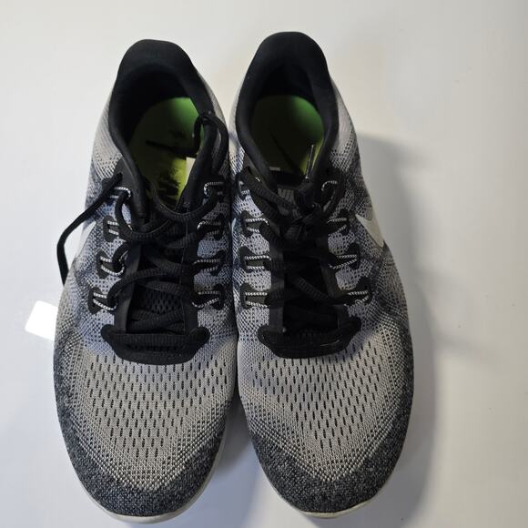 Nike Free RN 2017 880840-002 Womens 7 Running Shoes Wolf Gray Athletic Sneakers - Picture 1 of 10